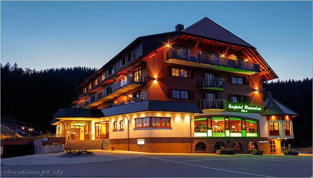 Berghotel Mummelsee Зеебах Экстерьер фото