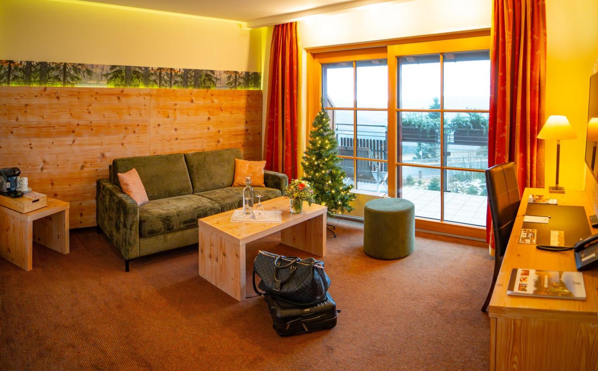 Berghotel Mummelsee Зеебах Экстерьер фото