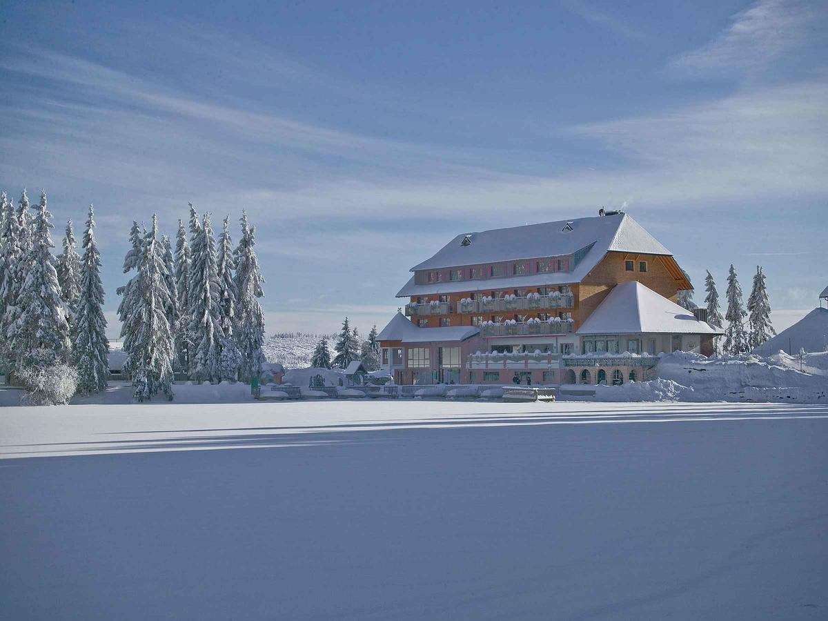 Berghotel Mummelsee Зеебах Экстерьер фото